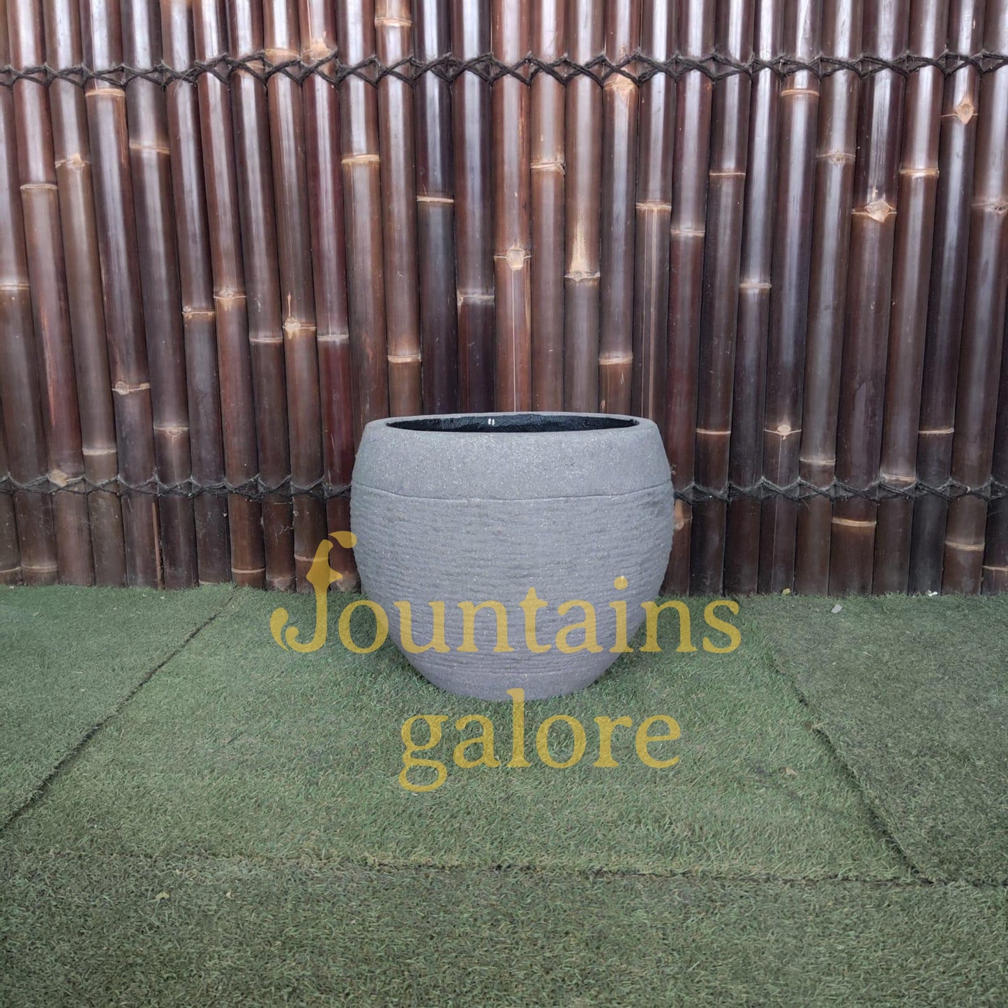 Small Concrete Gentong Pots Gray