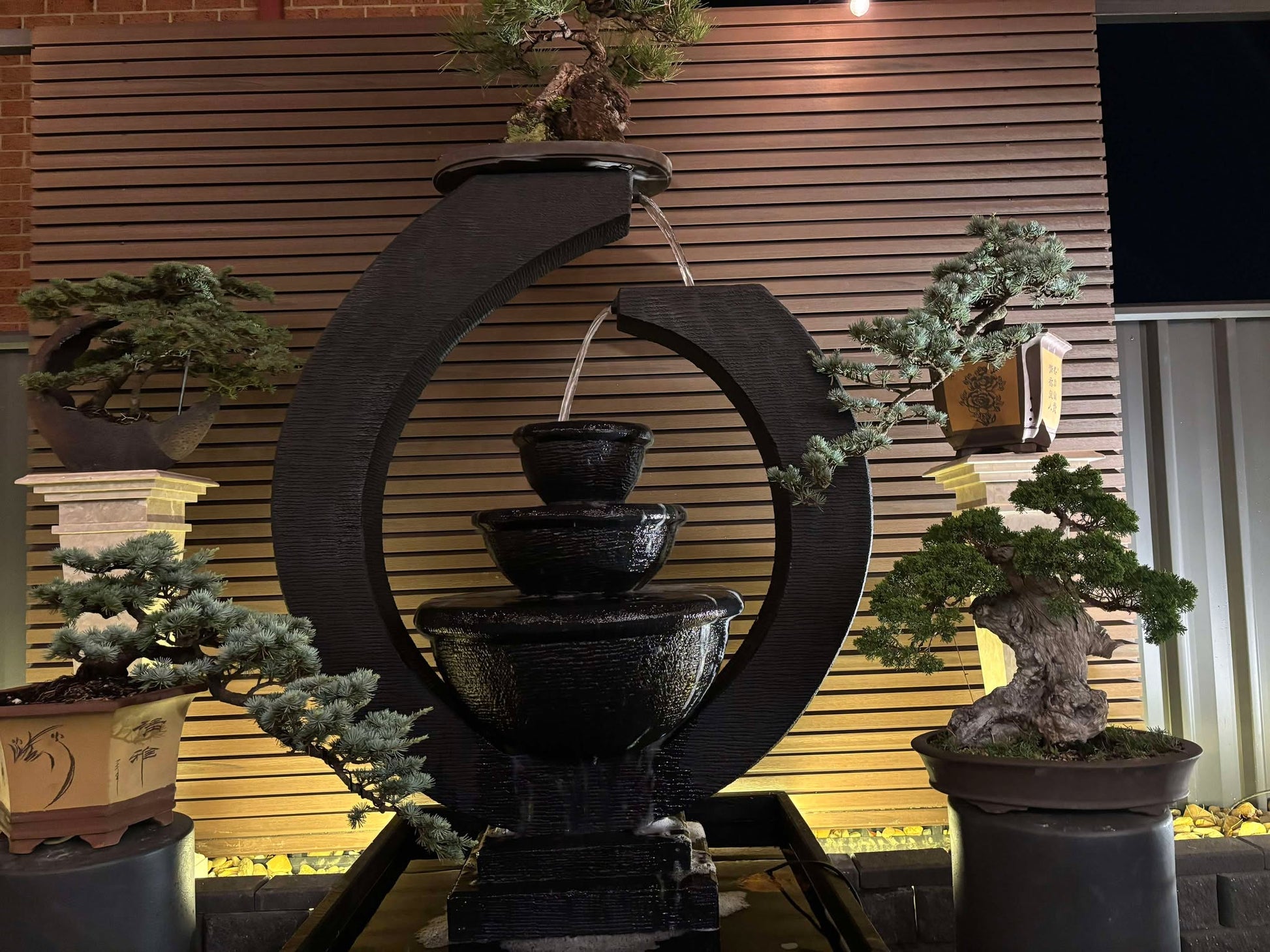 Eclipse Fountain (Original) – Large Water Feature Charcoal Standard (240V)